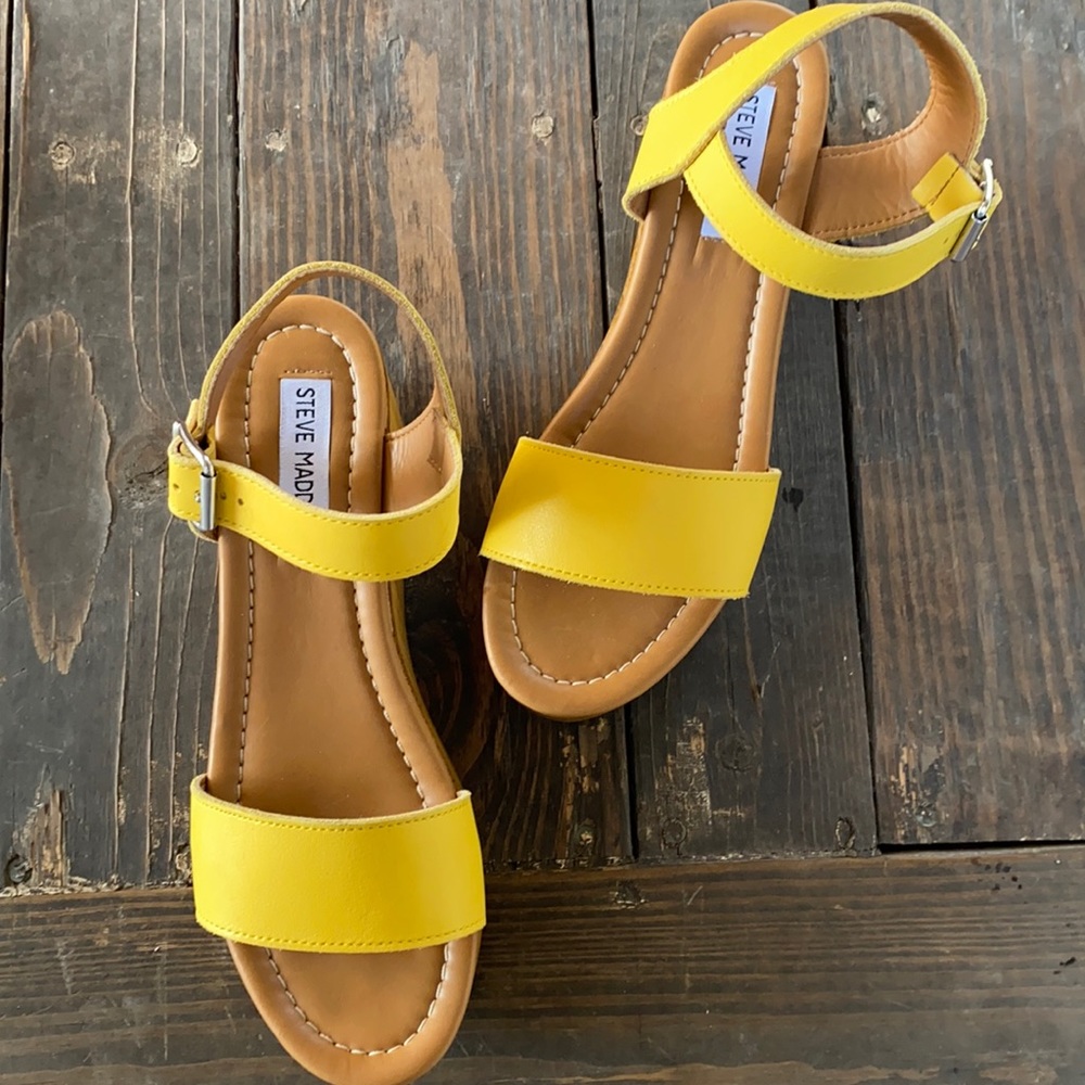 Steve Madden | Yellow Leather Connection Wedges